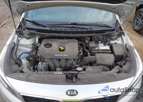 2017 Kia Forte Lx из США, поврежденный, VIN 3KPFK4A77HE160600